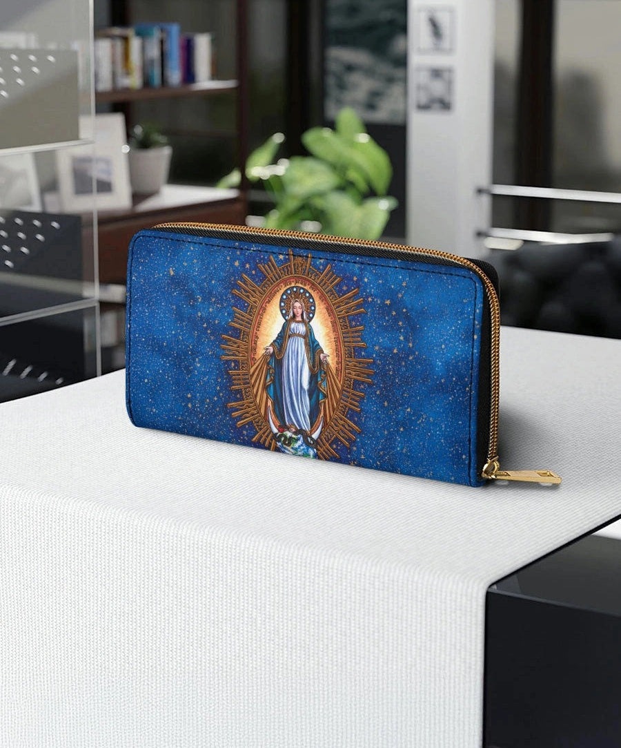 The Immaculate Triumph Leather Wallet Purse